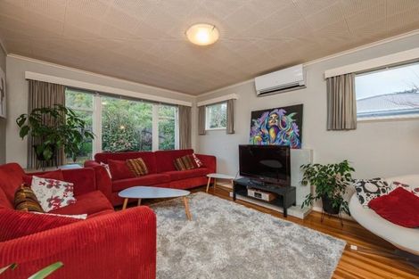 Photo of property in 273 Middleton Road, Glenside, Wellington, 6037