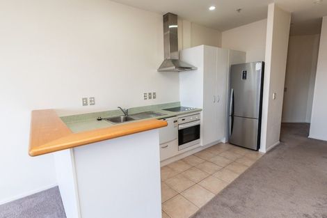 Photo of property in Stadium Garden Flats, 412/107 Thorndon Quay, Pipitea, Wellington, 6011