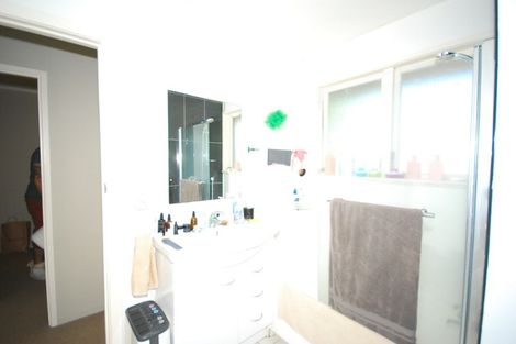 Photo of property in 2/20 Ferndale Road, Mount Wellington, Auckland, 1060