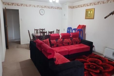 Photo of property in 191a Te Atatu Road, Te Atatu South, Auckland, 0610