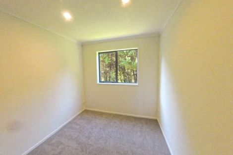 Photo of property in 106 George Deane Place, Greenhithe, Auckland, 0632