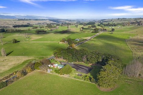 Photo of property in 251 Apiti Road, Kimbolton, Feilding, 4777