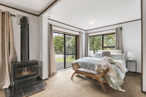 Photo of property in 18 Abbeygate Street, Birkdale, Auckland, 0626