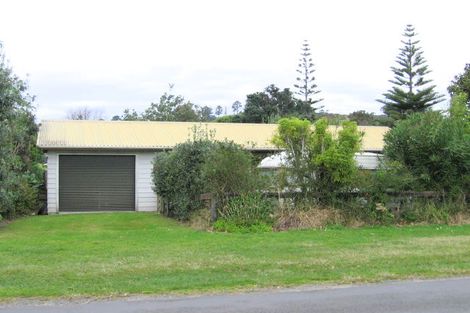 Photo of property in 23b Hahei Beach Road, Hahei, Whitianga, 3591