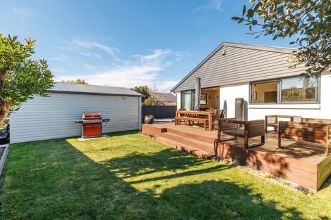 Photo of property in 11 Ashbourne Street, Burnside, Christchurch, 8053