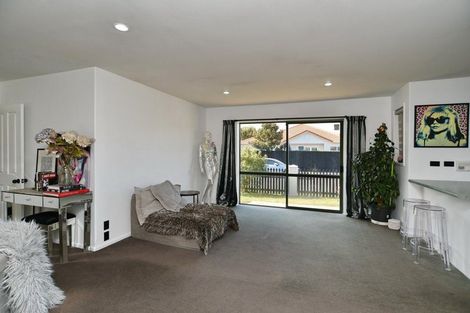 Photo of property in 1 Sandholm Close, North New Brighton, Christchurch, 8083