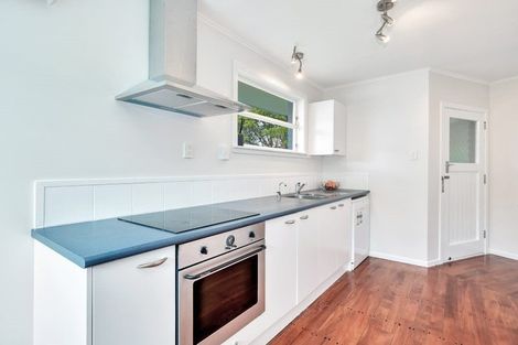 Photo of property in 28 Beverley Crescent, Hillcrest, Hamilton, 3216