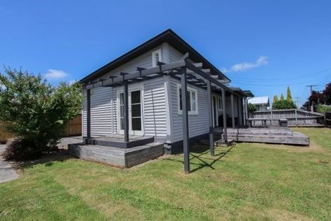 Photo of property in 11 Irvine Street, Frankton, Hamilton, 3204