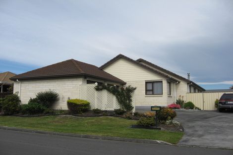 Photo of property in 32 Brooklyn Drive, Redwoodtown, Blenheim, 7201