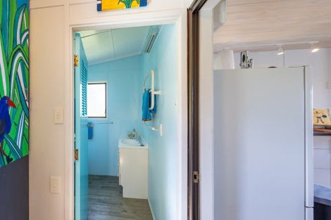 Photo of property in 6569 Pouto Road, Pouto, 0391