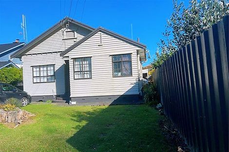 Photo of property in 5a Saint Olpherts Avenue, Hamilton East, Hamilton, 3216