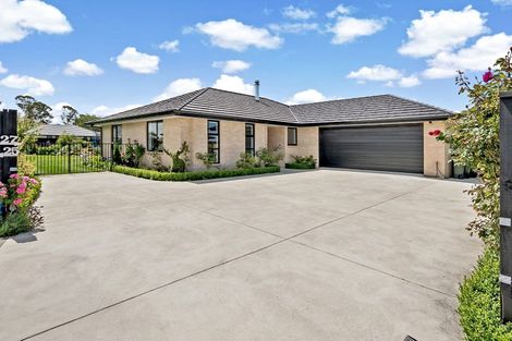 Photo of property in 27 Newman Road, Rolleston, 7614