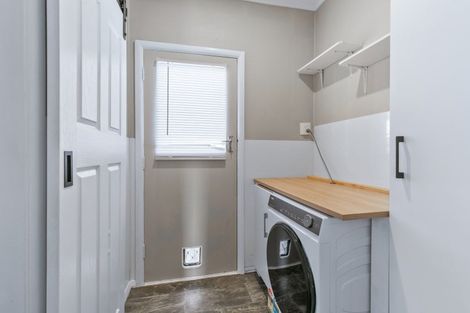 Photo of property in 31 Kawiu Road, Levin, 5510