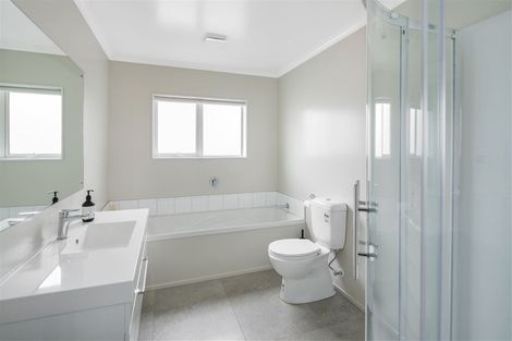 Photo of property in 7 Prestwich Rise, Churton Park, Wellington, 6037