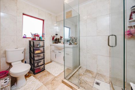 Photo of property in 99 Buckland Road, Mangere East, Auckland, 2024