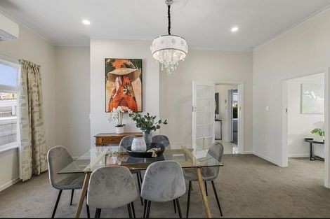 Photo of property in 6b Wai-iti Crescent, Woburn, Lower Hutt, 5010