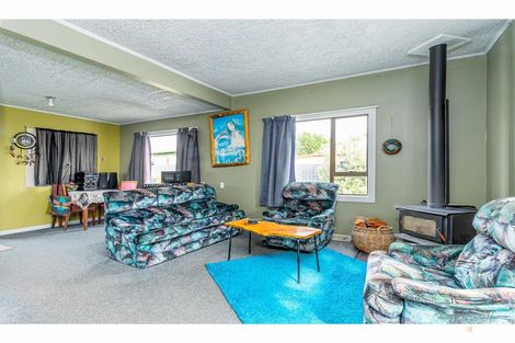 Photo of property in 12 James Street, Waimate, 7980