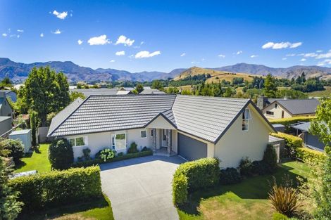 Photo of property in 4 Bradbourne Way, Lower Shotover, Queenstown, 9371
