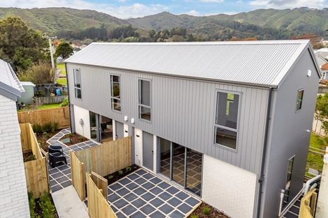 Photo of property in 31-33 Chapman Crescent, Naenae, Lower Hutt, 5011