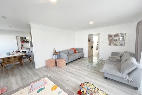 Photo of property in 10 Ascot Avenue, Henderson, Auckland, 0610