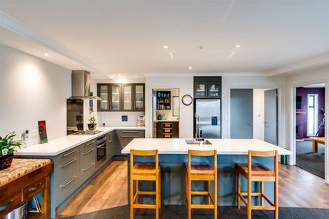 Photo of property in 11 Hawea Place, Poraiti, Napier, 4112