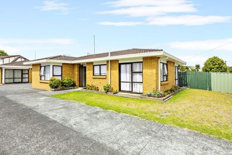 Photo of property in 1/87 Victoria Road, Papatoetoe, Auckland, 2025