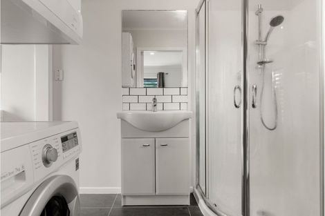 Photo of property in 3a Wattle Road, Sunnyvale, Auckland, 0612