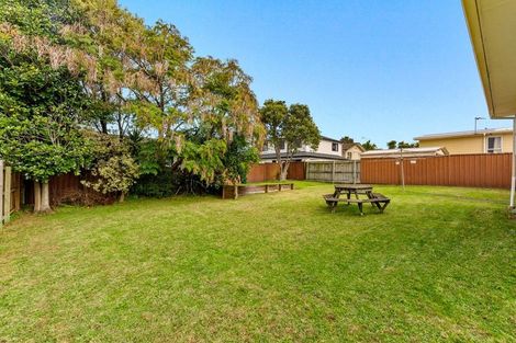 Photo of property in 144 Mahia Road, Wattle Downs, Auckland, 2103