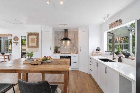 Photo of property in 10 Gallagher Drive, Tairua, 3508