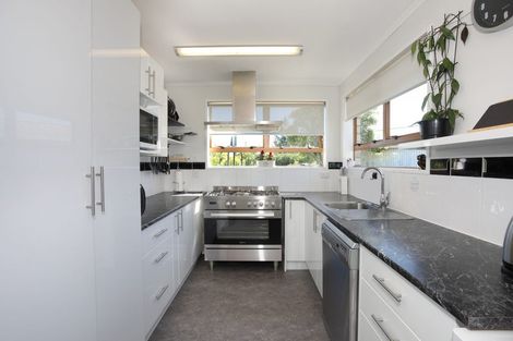 Photo of property in 21 Flower Street, Bulls, 4818