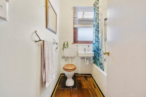 Photo of property in 21 Emerson Street, Berhampore, Wellington, 6023