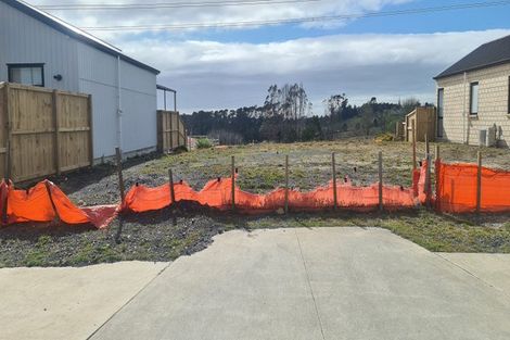 Photo of property in 24 Puwha Street, Massey, Auckland, 0614