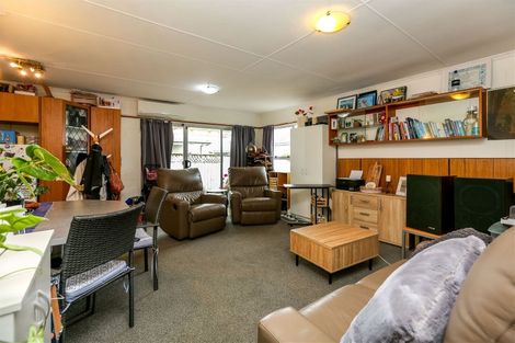 Photo of property in 14 Karamu Street, Strandon, New Plymouth, 4312