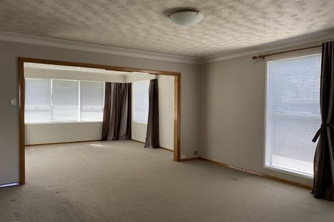 Photo of property in 17 Ellen Street, Manurewa East, Auckland, 2102