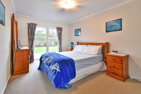 Photo of property in 20 Manara Place, The Gardens, Auckland, 2105