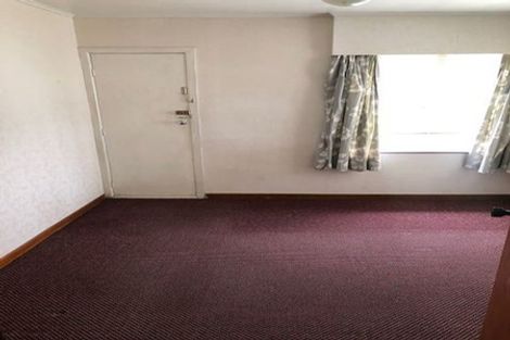 Photo of property in 22 Matipo Road, Te Atatu Peninsula, Auckland, 0610