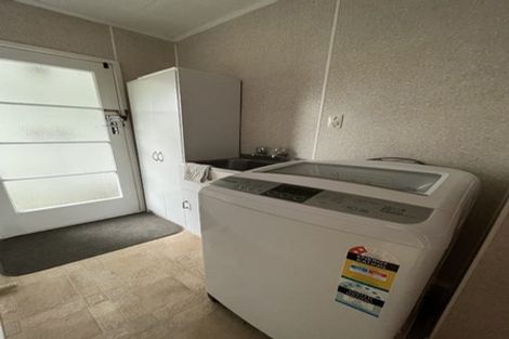 Photo of property in 51a Mana View Road, Paremata, Porirua, 5026