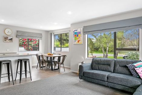 Photo of property in 90 Taharepa Road, Hilltop, Taupo, 3330