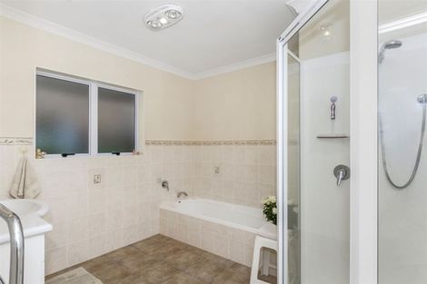Photo of property in 26 Galaxy Place, Welcome Bay, Tauranga, 3112