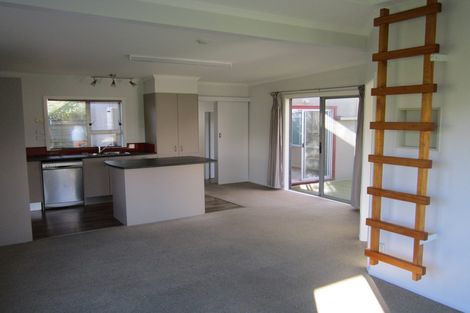 Photo of property in 89 Moana Street, Otaki Beach, Otaki, 5512