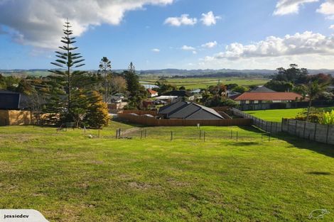 Photo of property in 33a St James Avenue, Helensville, 0800