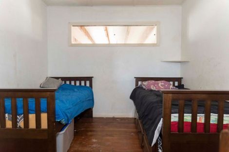 Photo of property in 4 Victor Street, Dannevirke, 4930