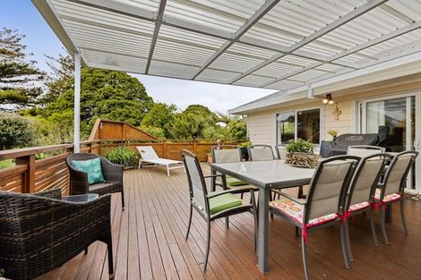 Photo of property in 12 Frank Frethey Place, Highlands Park, New Plymouth, 4312