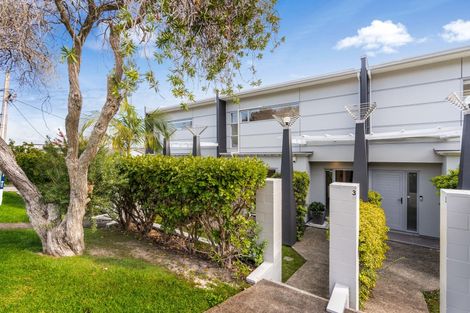 Photo of property in 4/49 Browns Road, Browns Bay, Auckland, 0630