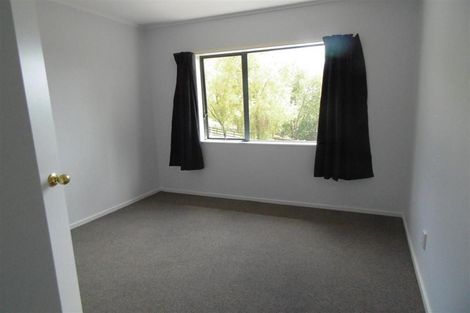 Photo of property in 2095 East Coast Road, Stillwater, Silverdale, 0993