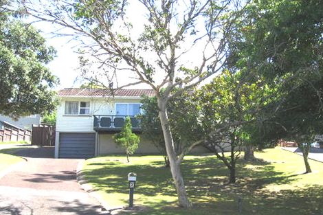 Photo of property in 7 Tahu Crescent, Sunnynook, Auckland, 0620