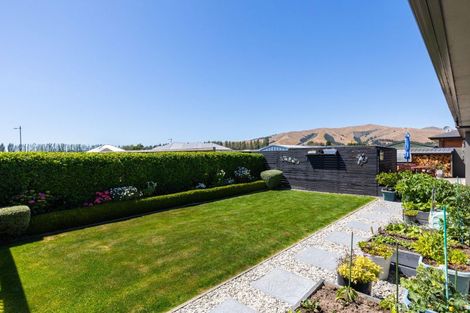 Photo of property in 12 Puketea Place, Redwoodtown, Blenheim, 7201