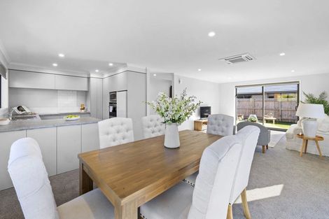 Photo of property in 7 Nukuroa Close, Waitara, 4320