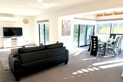 Photo of property in 1/251 Memorial Avenue, Burnside, Christchurch, 8053