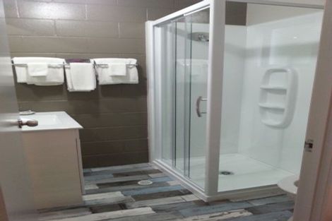 Photo of property in 33 Cable Bay Block Road, Cable Bay, 0420